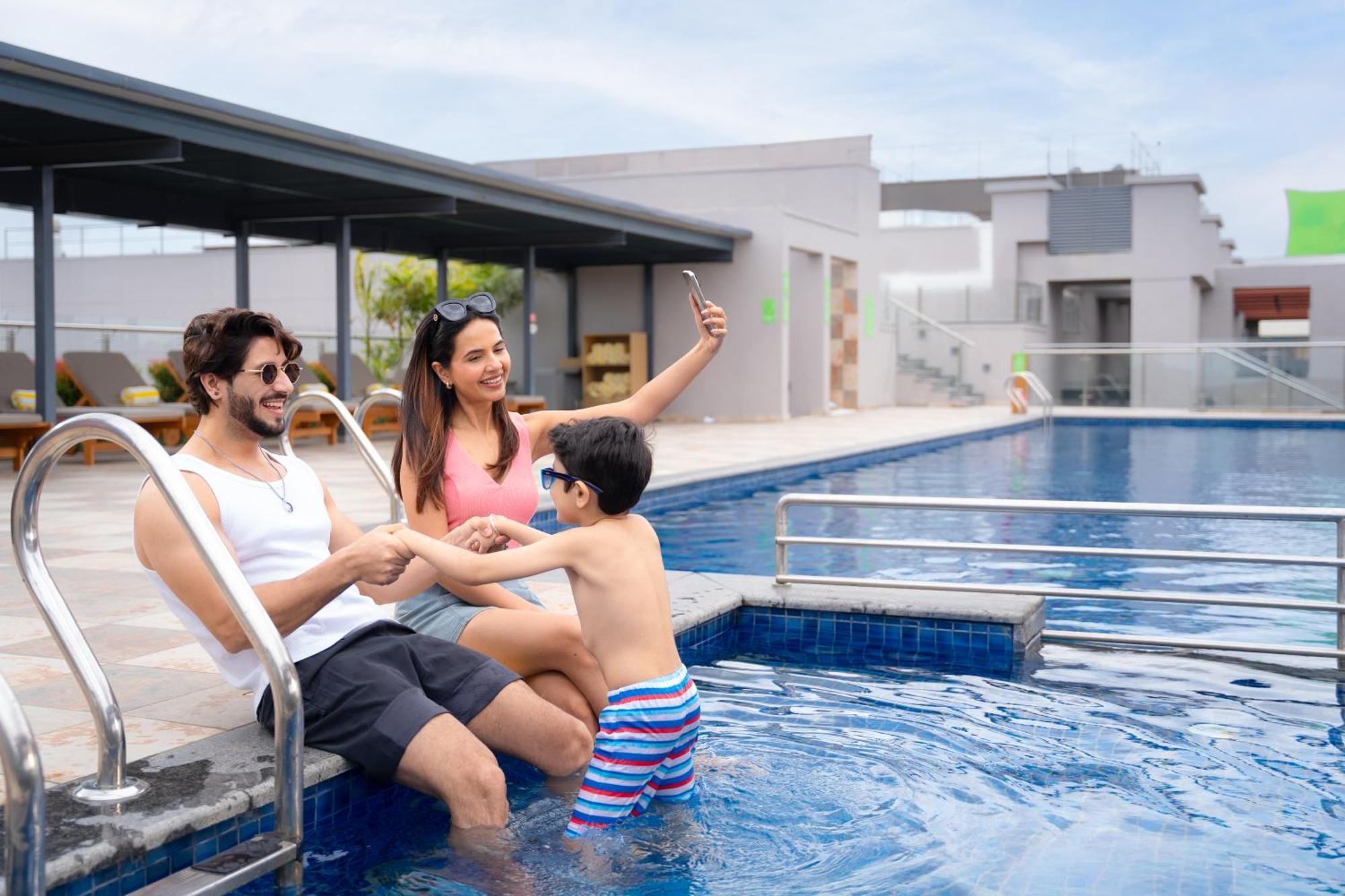 Ibis Styles Mysuru Hotel Exterior foto